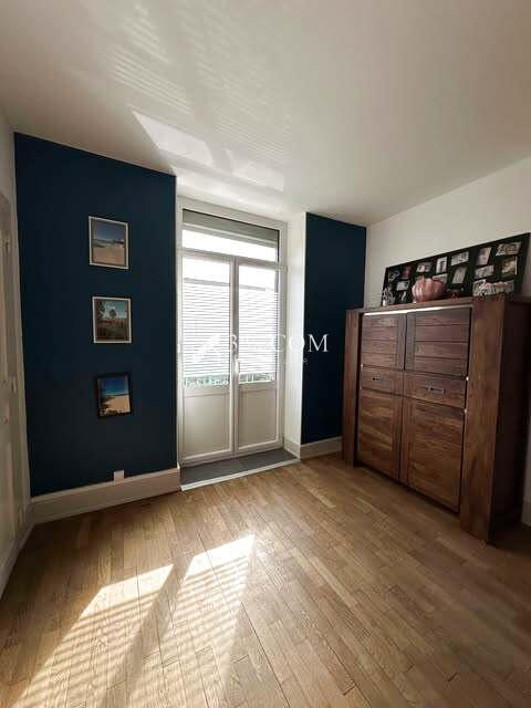 Maison de village - 170 m² - 6 pièces