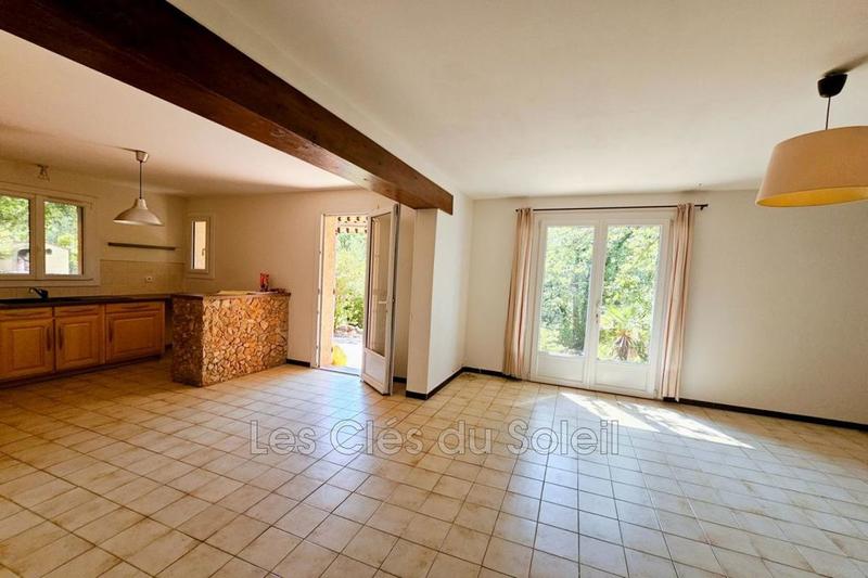 Maison traditionnelle - 92 m² - 5 pièces