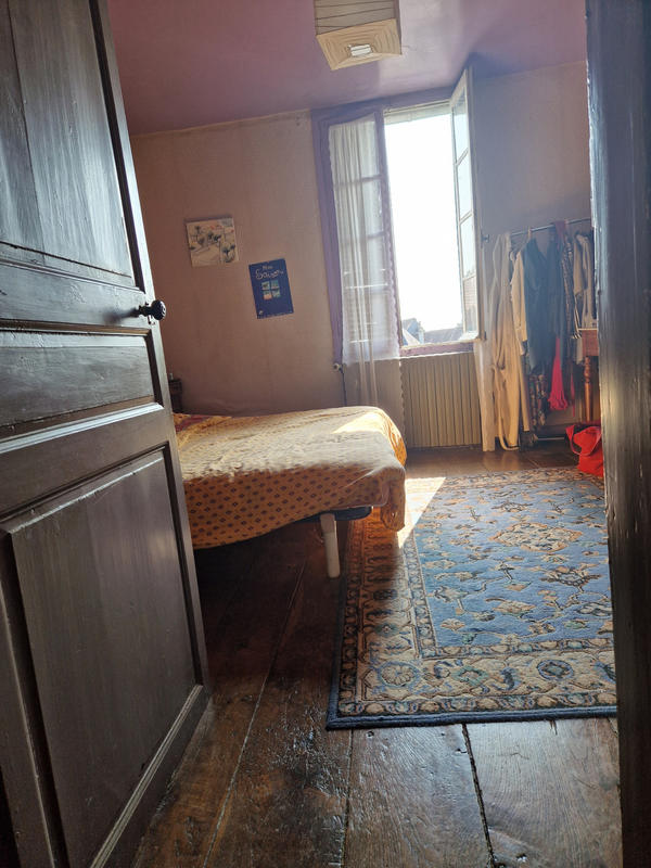 Maison - 232 m² - 7 pièces