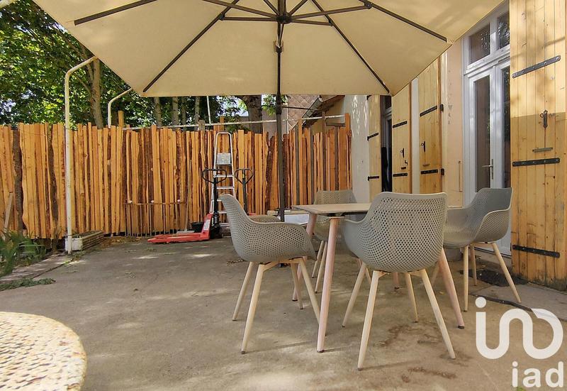 Maison - 282 m² - 11 pièces