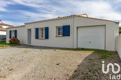 Maison - 95 m² - 5 pièces