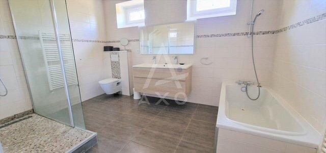 Maison - 188 m² - 4 pièces