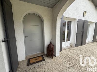 Maison - 208 m² - 6 pièces