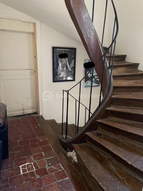 Immeuble - 203 m² - 10 pièces