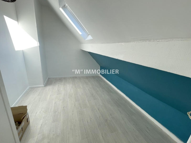 Maison - 98 m² - 4 pièces