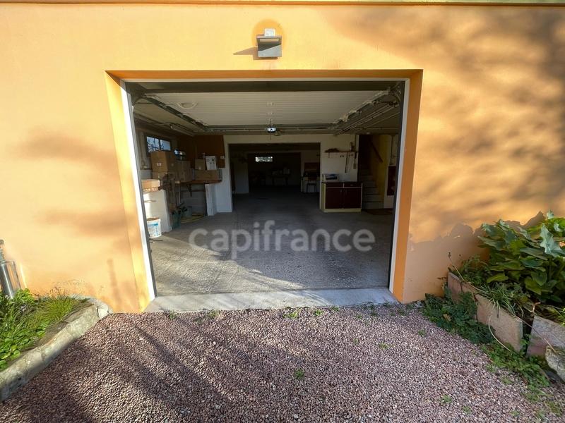 Maison - 102 m² - 5 pièces