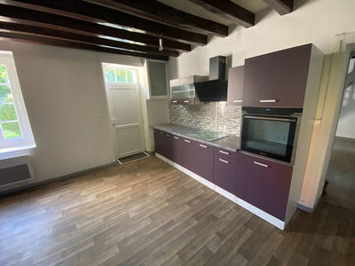 Maison - 95 m² - 4 pièces