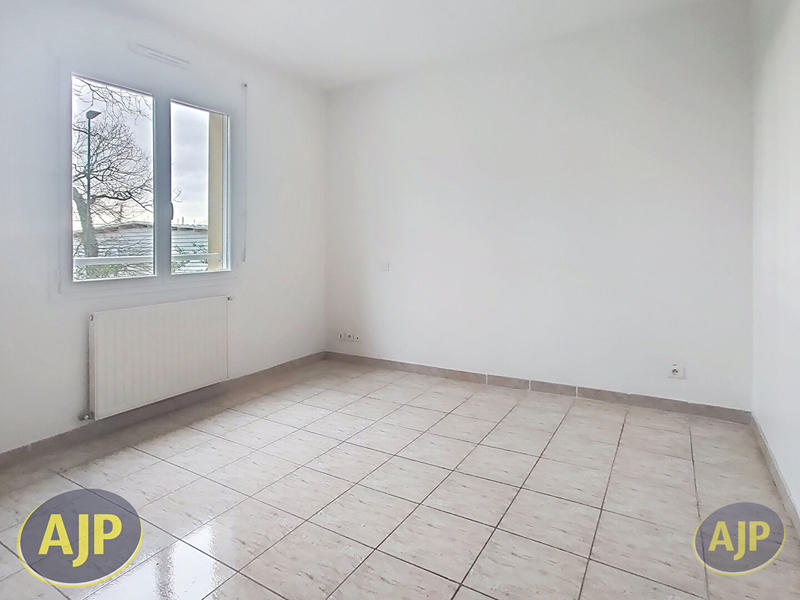 Maison - 122 m² - 6 pièces