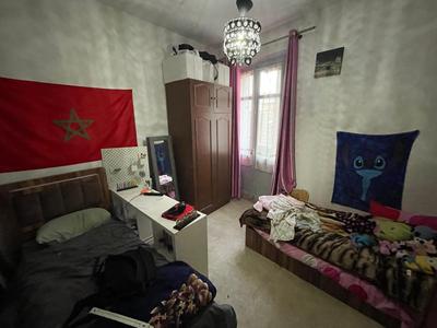 Appartement - 70 m² - 4 pièces