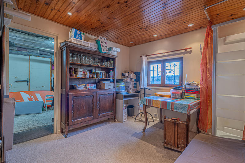 Maison - 181 m² - 8 pièces