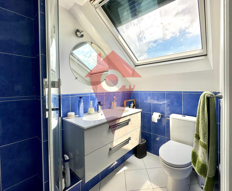 Maison - 115 m² - 4 pièces