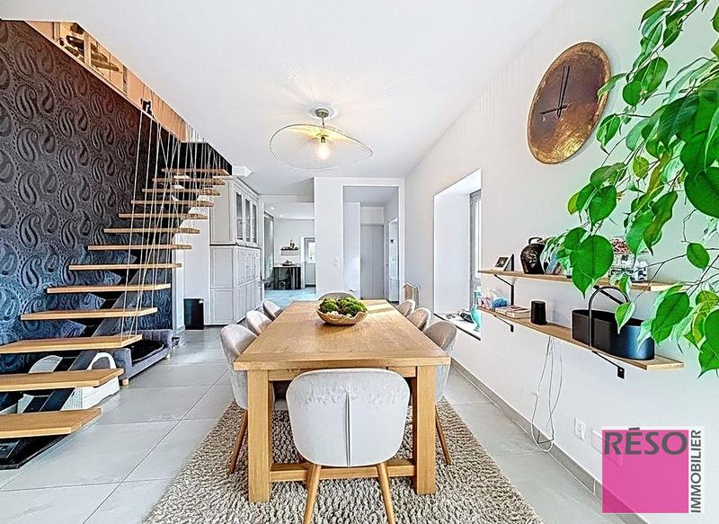 Maison - 160 m² - 5 pièces