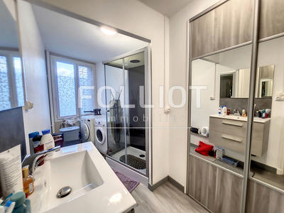 Appartement - 69 m² - 2 pièces