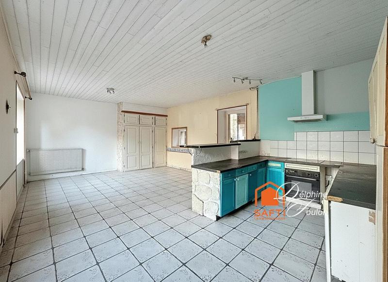 Maison - 140 m² - 8 pièces