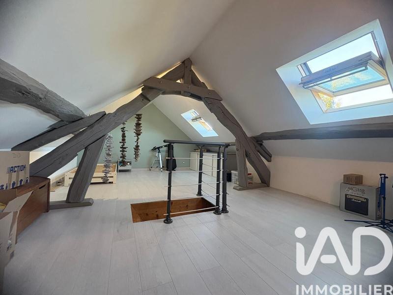 Maison - 122 m² - 6 pièces