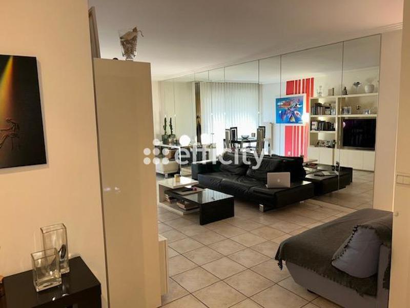 Appartement - 96 m² - 4 pièces