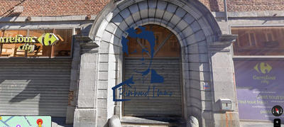 Local d'activités - 1 500 m²