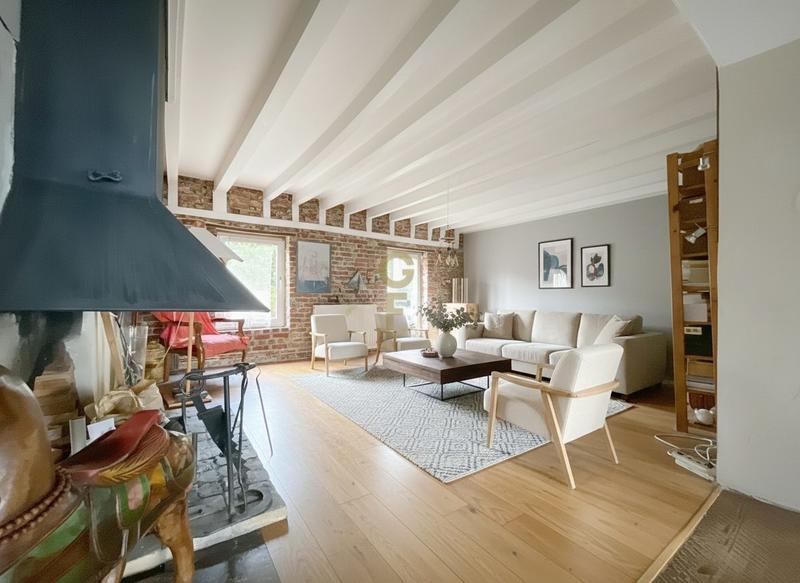 Maison - 140 m² - 5 pièces