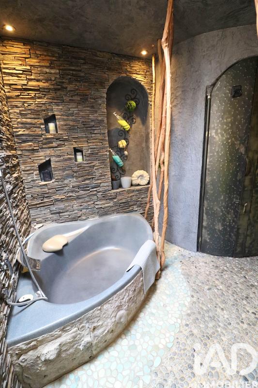 Maison - 150 m² - 4 pièces