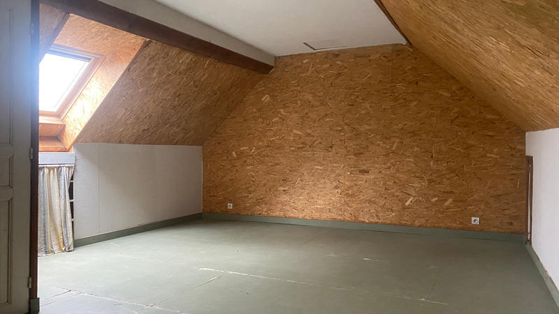 Maison en pierre - 125 m² - 7 pièces