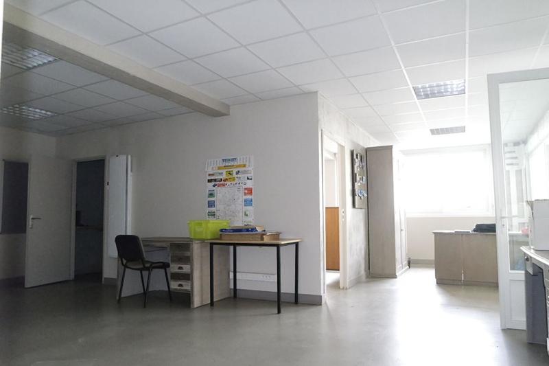 Maison - 310 m² - 15 pièces