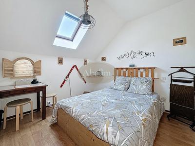 Gîte - 313 m² - 9 pièces