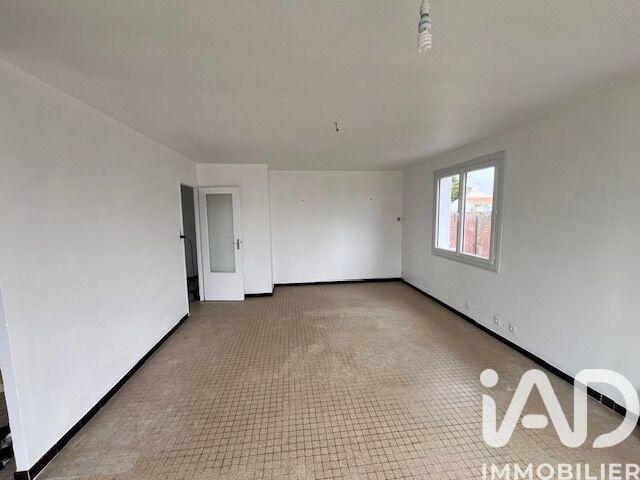 Maison - 93 m² - 5 pièces