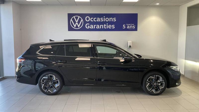 Volkswagen Passat 1.5 eTSI Opf 150 Dsg7 Elegance