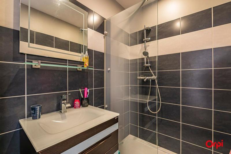 Appartement - 100 m² - 3 pièces