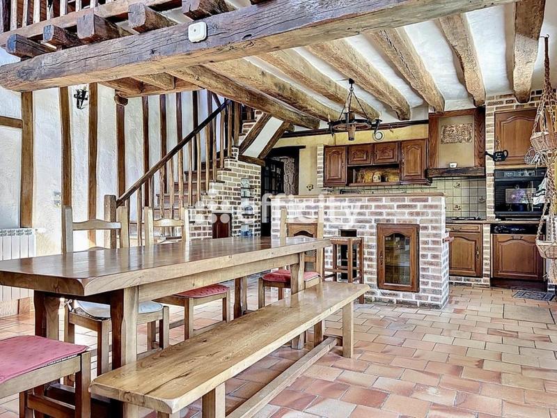 Maison - 197 m² - 10 pièces