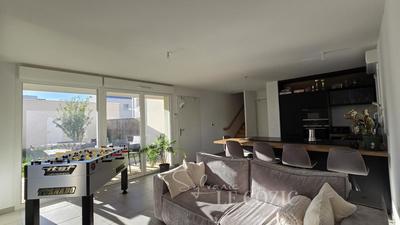 Maison - 86 m² - 4 pièces