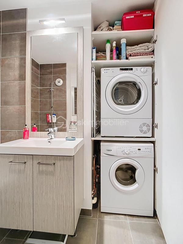 Appartement - 81 m² - 4 pièces