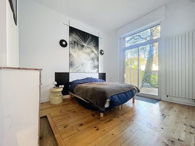 Appartement - 112 m² - 3 pièces