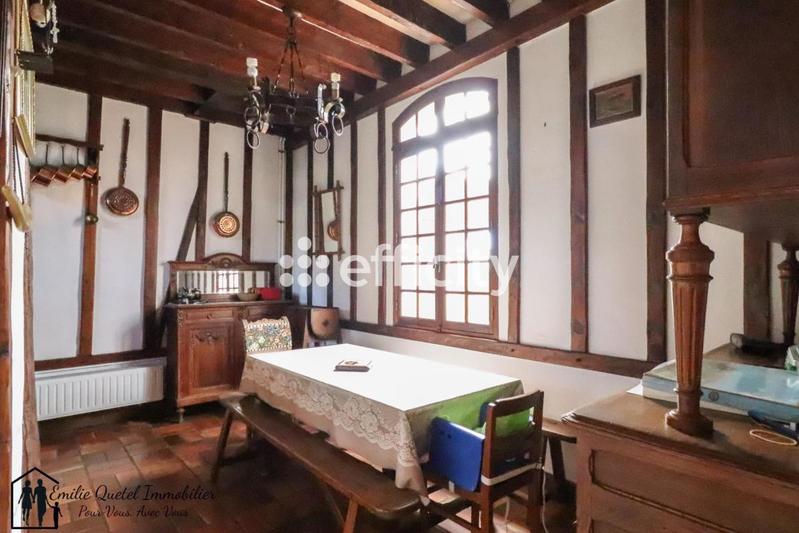 Demeure - 150 m² - 7 pièces