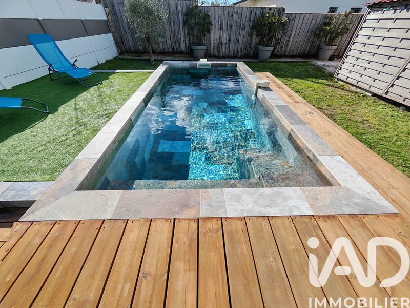 Maison - 102 m² - 5 pièces