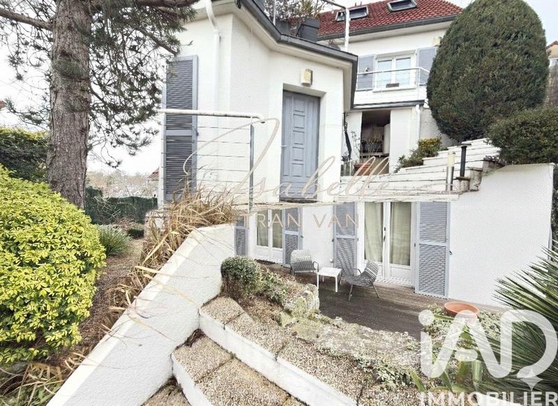 Maison de maîtres - 143 m² - 6 pièces