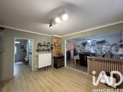 Maison - 157 m² - 7 pièces