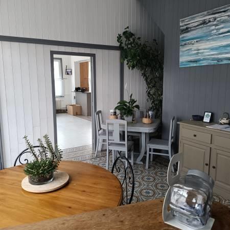 Maison - 239 m² - 9 pièces