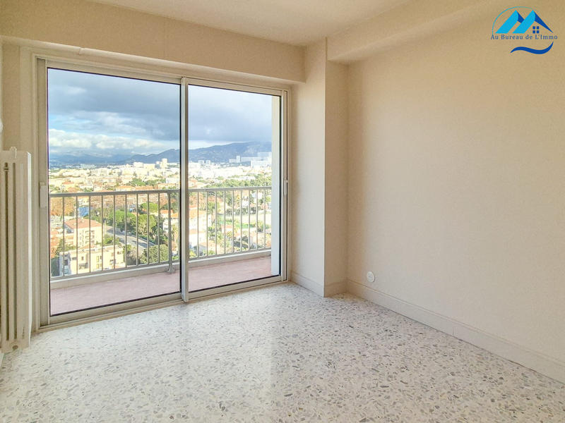 Appartement - 87 m² - 4 pièces