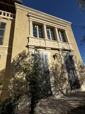 Appartement villa - 110 m² - 3 pièces