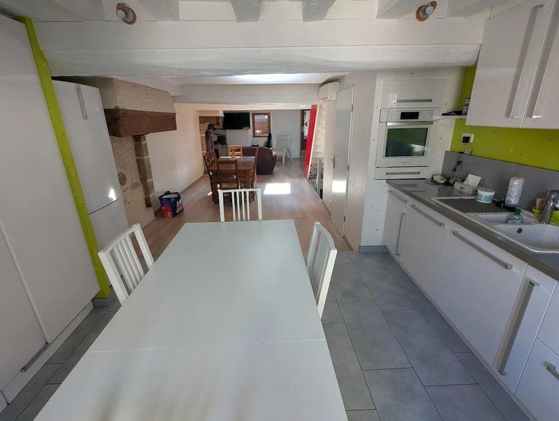 Maison - 152 m² - 7 pièces