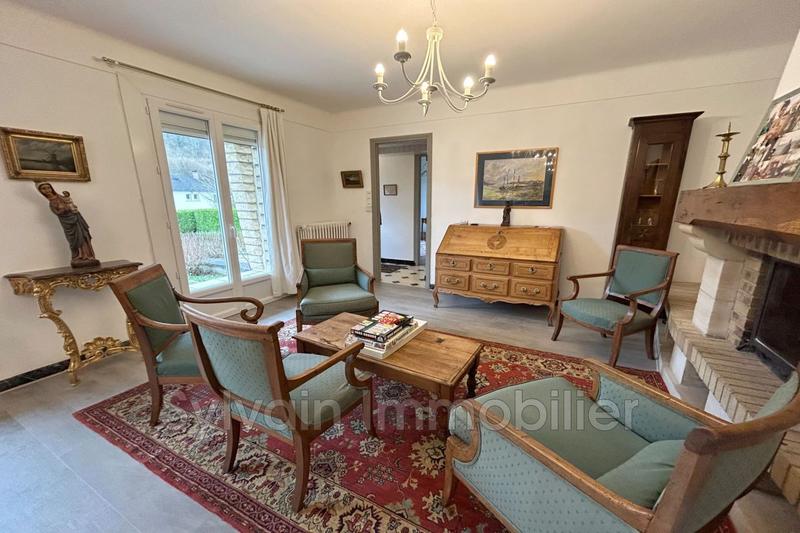 Maison - 180 m² - 8 pièces