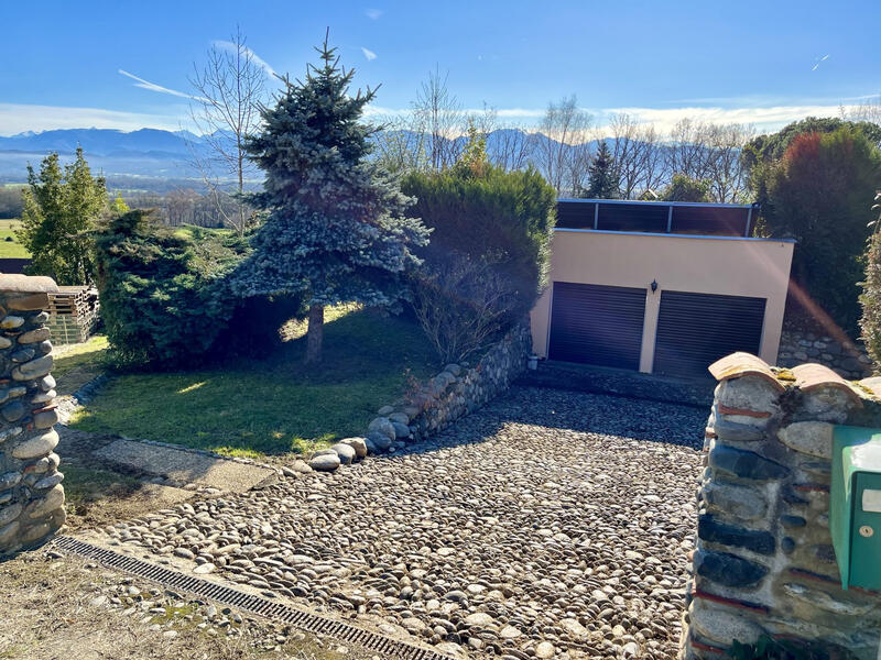 Maison - 97 m² - 4 pièces