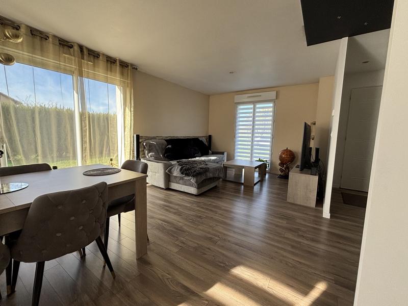 Maison - 103 m² - 4 pièces