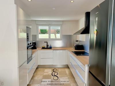 Villa - 138 m² - 6 pièces