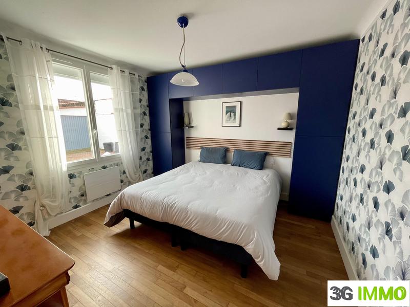 Maison - 104 m² - 4 pièces