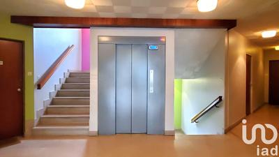 Appartement - 93 m² - 5 pièces