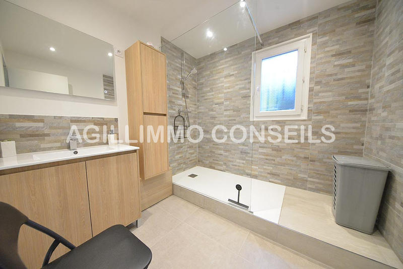 Villa - 140 m² - 5 pièces