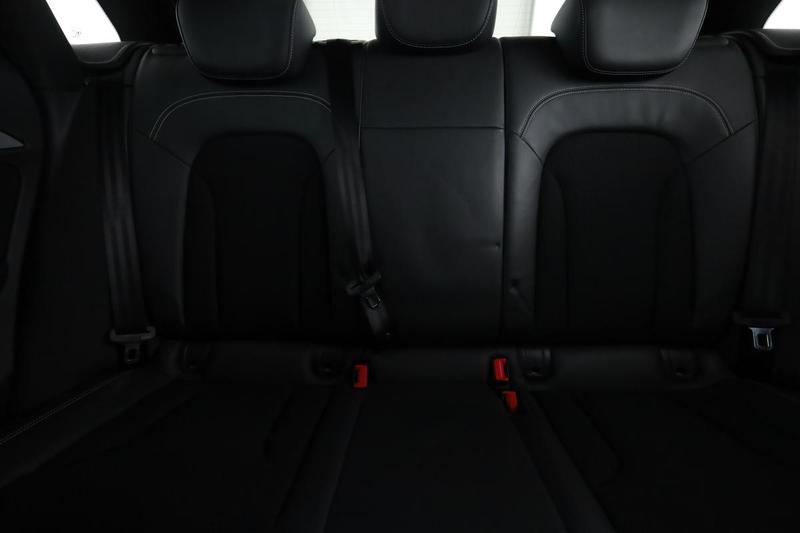 Audi Q3 1.4 Tfsi Cod s line s tronic 150 ch