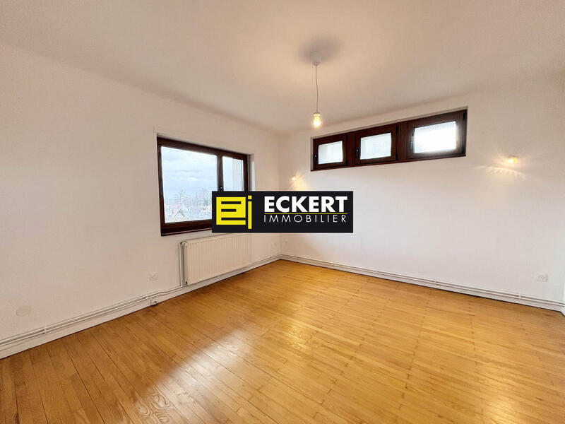 Maison - 140 m² - 6 pièces